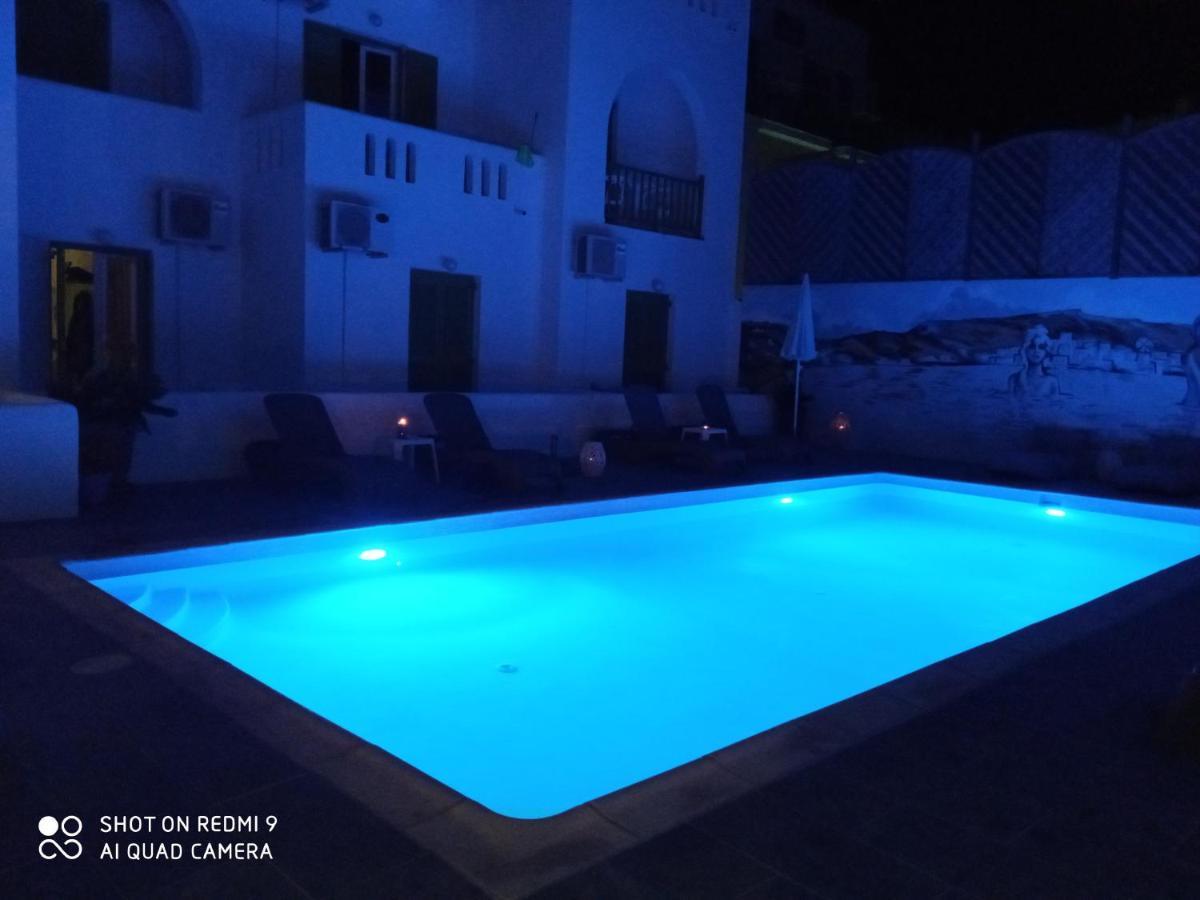 Siren Rooms And Apartments Paros Ngoại thất bức ảnh