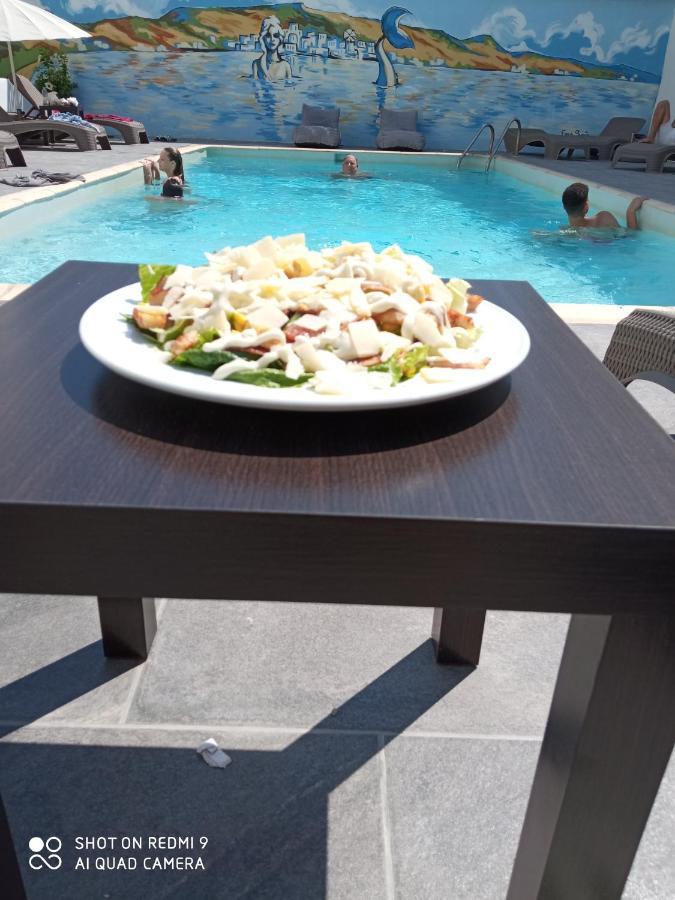 Siren Rooms And Apartments Paros Ngoại thất bức ảnh