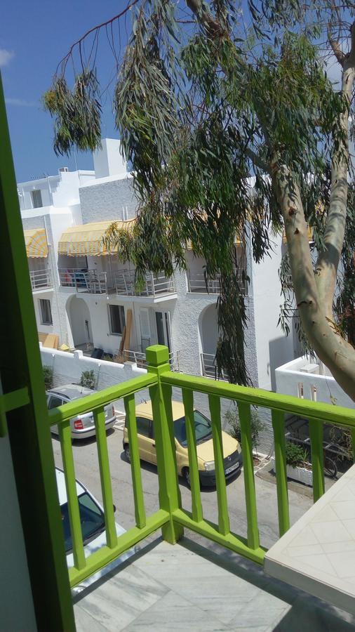 Siren Rooms And Apartments Paros Ngoại thất bức ảnh