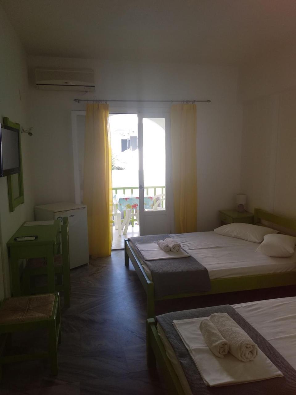 Siren Rooms And Apartments Paros Ngoại thất bức ảnh