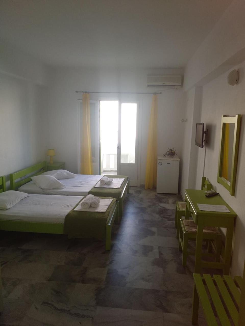 Siren Rooms And Apartments Paros Ngoại thất bức ảnh